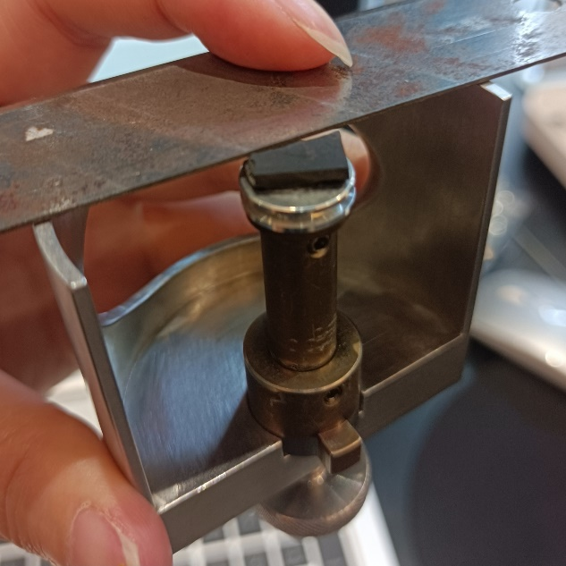 氩离子抛光机操作流程简介